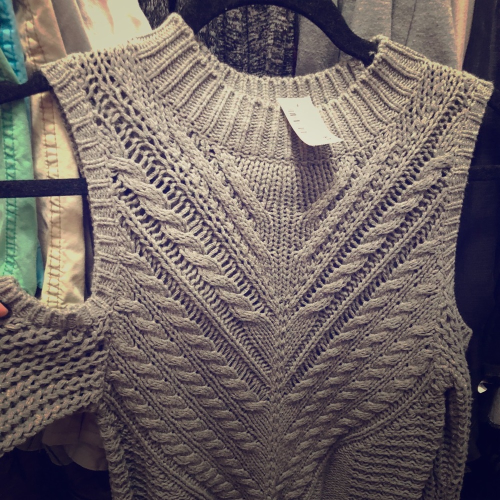 Aeropostale sweater